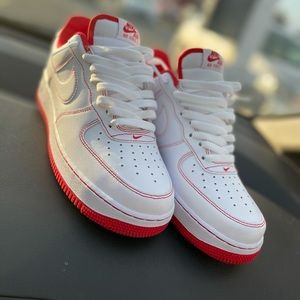Size 9.5 Nike Air Force One